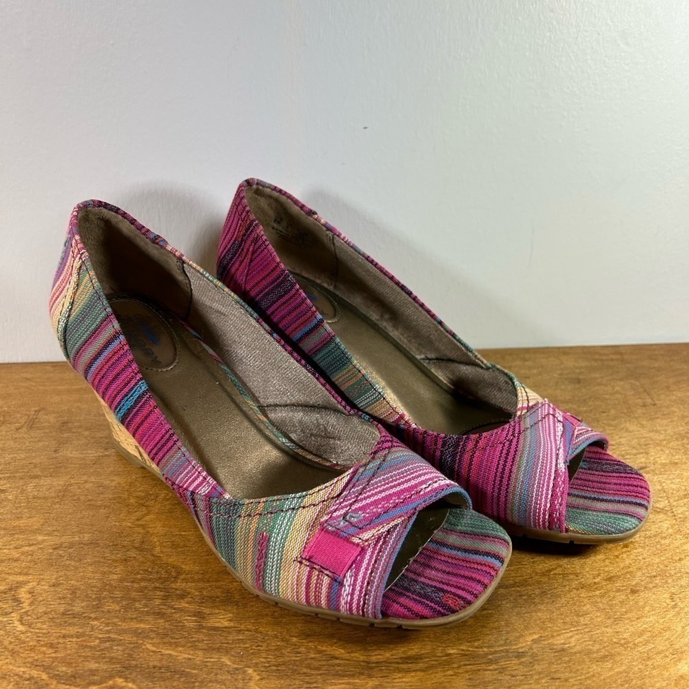 Life Stride open toe wedges size 8